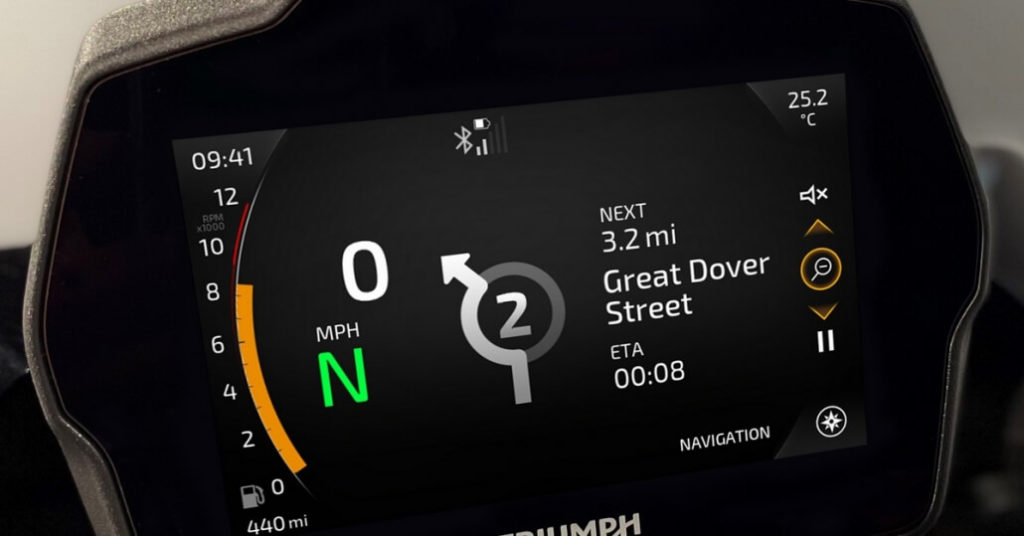 2021 Triumph Speed Triple 1200 RS Display Nav